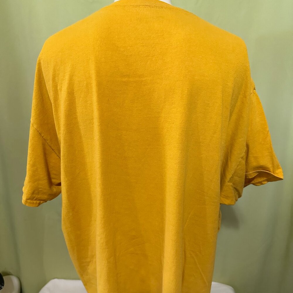 Pulp Fiction Vincent Vega Jules Winnfield Men's Yellow T Shirt XL Miramax Mia Wa - Picture 3 of 3